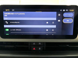 「Hey Fiat」と言うだけで対話ができる音声認識機能も備えています。 安全で直感的、そしてシームレスな体験を車内でも存分にお楽しみいただけます.