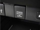 ◆アクセサリーソケット◆ドラレコの電源やスマートフォンの充電等に使用できる便利な電源ソケット!使いやすい場所に装備されています。
