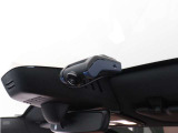 【ボルボ・ドライブレコーダー・360 駐車監視機能付】フロントカメラは水平360&deg;/垂直240&deg;を録画可能。前方/後方において映像を鮮明に録画します。大型バッテリーにより駐車監視用長時間録画にも対応。