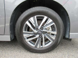 おしゃれは足元から♪♪『205/65R16インチ』♪♪日産純正アルミホイールをはいております♪♪
