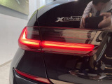 安心のBMW認定中古車は100項目の箇所を徹底的にチェック致します。機械的な箇所や電気系、コンピューターなどをご納車前に点検し、交換基準に達した部品は全て新品に修理返品した後にご納車致します。