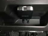 今話題のドライブレコーダーも付いています。