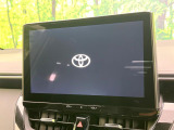 【純正ナビ】人気の純正ナビを装備しております。ナビの使いやすさはもちろん、オーディオ機能も充実!キャンプや旅行はもちろん、通勤や買い物など普段のドライブも楽しくなるはず♪