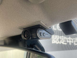 前後2カメラ純正ドライブレコーダー☆安心・安全な運転のためもはや必須の装備ですね♪