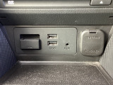 USB/AUXジャックを装備しております