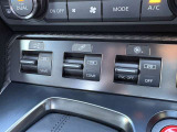 ナビ機能はもちろん、車両のコンディションや各種走行データをリアルタイムで表示するマルチファンクションディスプレイ機能が魅力です。