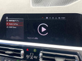 ●Apple Car Play:スマホとの有線接続で、ナビ・オーディオ再生などスマホのアプリ機能が画面でも使える便利機能です!