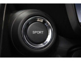 SPORTモードがON になり、アンビエントメーターが白色から赤色に変化し、瞬間燃費表示がターボブースト表示に切り換わります。