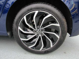 225/45R17タイヤ/7.5Jx17アルミホイール(10スポーク)