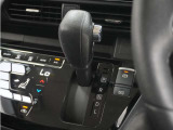 ◆シフト周り◆スタイリッシュなシフト周り、切り替えやすくシンプルなデザインです!
