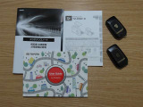 ユーザーガイドや保証書・整備手帳などもしっかり揃っています。お問い合わせ・ご来店お待ちしております。