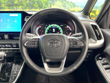 【純正革巻きステアリング】上質な革を使用することで、手にしっかり馴染みとても運転しやすいハンドルです♪