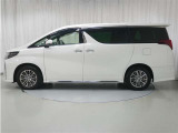 アルファード ハイブリッド 2.5 エグゼクティブ ラウンジ S E-Four 4WD 