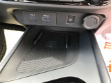 【USB接続】可能です!音楽機器をUSBで繋いで車内で楽しめます♪