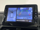 上から丸見えアラウンドビューモニター付きです。