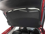 ◆トノカバー装備◆荷室を覆い保護してくれるカバーを装備!。プライバシー保護にも役立ちます。