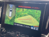 【パノラミックビューモニター】専用のカメラにより、上から見下ろしたような視点で360度クルマの周囲を確認することができます☆縦列駐車や幅寄せ時に活躍してくれます♪