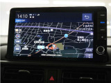 純正9インチHondaCONNECTナビ(LXM-242ZFNi)&バックカメラが装備されているので、普段の使い勝手もロングドライブも快適です。