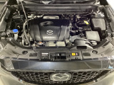 SKYACTIV-G搭載!爽快なパワーフィールと低中速の豊かなトルクによる実用域での扱い易さを是非体感して下さい!エンジンルーム内の清掃も行き届いております♪