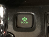 ★ECONスイッチ★ エコドライブを加速しよう!スイッチをONにすると、運転の仕方によるロスを抑え込み燃費をよくするようクルマが頑張ります(*^ー^*)燃費向上にチャレンジ♪