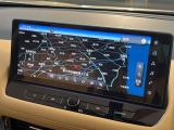 【12.3型メーカー純正ナビ】インテリアに溶け込むスタイリッシュな「専用設計」メーカーナビを装備♪視認性や操作性など基本性能にも優れ、より上質なカーライフをお楽しみいただけます。