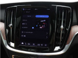 【Bowers&Wilkins】カスタマイズできる音響空間。車内で、自分だけの音響体験を。「ジャズクラブ」などお好みのシーンを選んで、まるでその場所にいるかのような臨場感を味わえます。