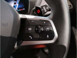 【パドルシフト付】Mマルチステアホイルに付随する「パドル・シフト」F1マシン感覚でシフトチェンジが可能となりよりドライビングの楽しさを演出します