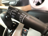 【運転席操作部】ライト、ウインカー、ワイパーなど、こちらも扱いやすいです!