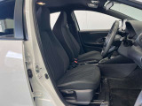 車を運転する際には運転席の存在は欠かせません。しっかりとチェックしたいポイントですね。