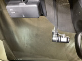【別途SDカードの購入が必要です。また社外品は保証対象外となります。】運転中の映像・音声などを記録して、交通事故やトラブルが起きた時の正確な状況把握に役立つドライブレコーダーが装着されています。