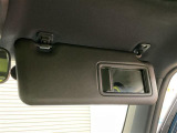 届出済 未使用車は新車の香りがします!中古車のようにタバコ臭い心配がありません。