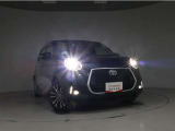 高輝度で点灯速度が速いLEDヘッドライト装備!LEDの明るい光が走行中の視界の確保をサポートして、夜のドライブがより楽しく安全に運転できます♪