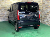 届出済 未使用車販売だけでなく、買取、下取、車検、メンテナンス、保険もバッチリ!お客様のトータルカーライフをしっかりサポートいたします。