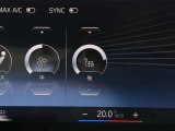 BMW専門のメカニックが、100項目にも上るポイントを徹底的にチェック。交換基準に達した部品があれば、弊社負担にて交換後、お客様へご納車致します。