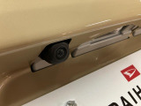 【バックカメラ】バックカメラが標準装備です。ナビを付けると、バックモニターをご使用いただけます。