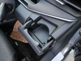運転席側のドリンクホルダー