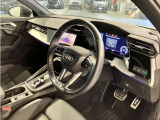 他の店舗でも商談している可能性があります。お車の詳細についてはアウディ京都 中古車担当の西村までお問い合わせください!