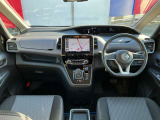セレナ 1.2 e-POWER ハイウェイスターV 