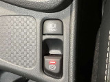電子制御パーキングブレーキ。