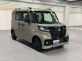 LEDヘッドライト装備で、ナイトドライブも明るく安全に楽しめます。