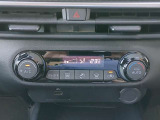 オートエアコンが付いております♪