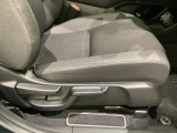 定期点検パック「まかせチャオ」は法定点検や車検に加え、Hondaが推奨する点検・整備、エンジンオイル交換等をパックしています。Honda車を知り尽くしたプロによる半年ごとのチェックいたします。