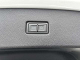 電動バックドア