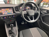 指定工場で車検までご対応可能。6ベイを完備したサービス工場を併設し、快適なAudiライフをサポートします。詳しくは0078-6002-900146中古車スタッフまで