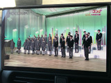 停車中にテレビ番組を視聴でき、待ち時間など車内で過ごす時間をより楽しく演出します。画面には番組映像が表示され、見たい番組をゆっくり楽しみたい方にうれしい装備です。
