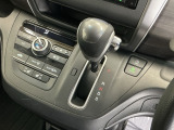 発進時から滑らかに加速する無段階変速のCVTはストップ&ゴーの多い街の中も快適です
