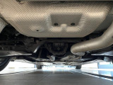 ご希望があれば下廻りの錆止め施工も承ります。クリアでの施工なので、純正のままの姿で防錆施工可能です。