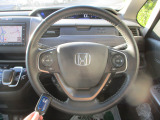 握りやすい大きなハンドルで運転しやすいです♪