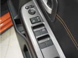 ◆パワーウィンドウスイッチ◆運転席から全席の窓の開閉操作を行うことが出来いつでも換気ができます!