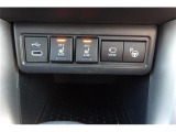 運転席/助手席シートヒーター付きです!